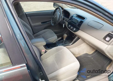 2006 Toyota Camry Le z USA, uszkodzony, nr VIN 4T1BE32K56U134638